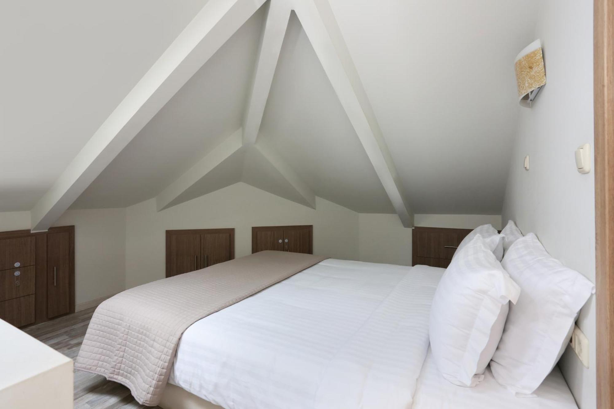 Faros Luxury Suites Маратополіс Екстер'єр фото