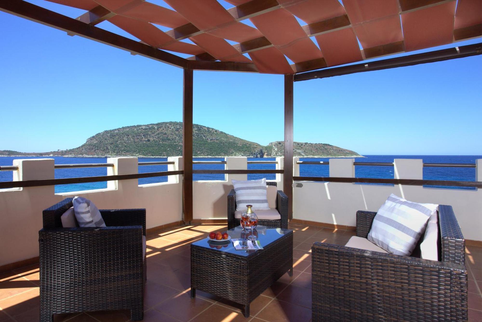 Faros Luxury Suites Маратополіс Екстер'єр фото