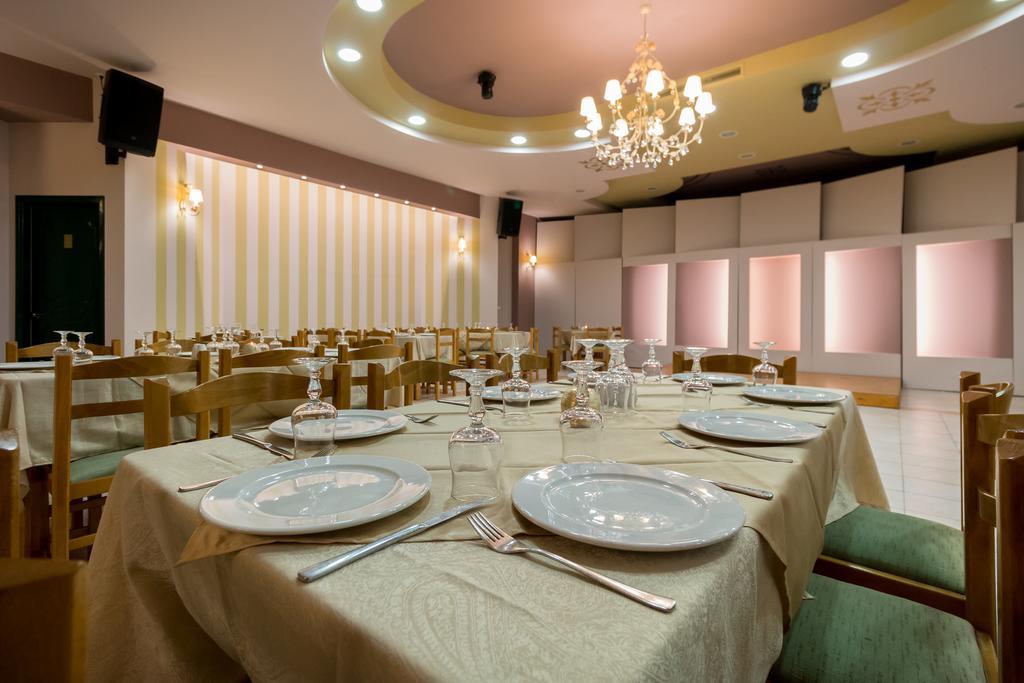 Faros Luxury Suites Маратополіс Екстер'єр фото